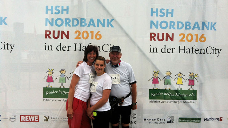 Lehrer der Uferstraße nehmen am HSH Nordbank Run teil