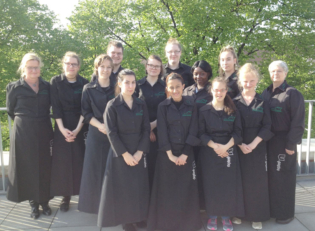 Die inklusive Service-Mannschaft