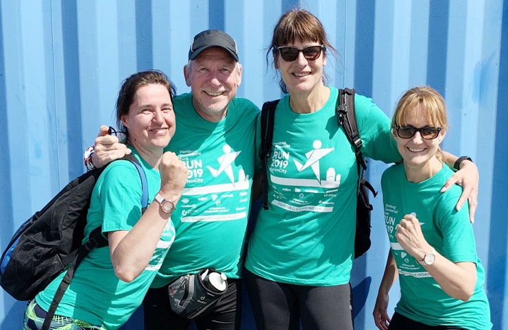 Das Team der Schule Uferstraße nach dem Lauf